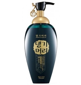 Минеральный шампунь на основе целебных трав DAENG GI MEO RI Mineral Herbal Shampoo